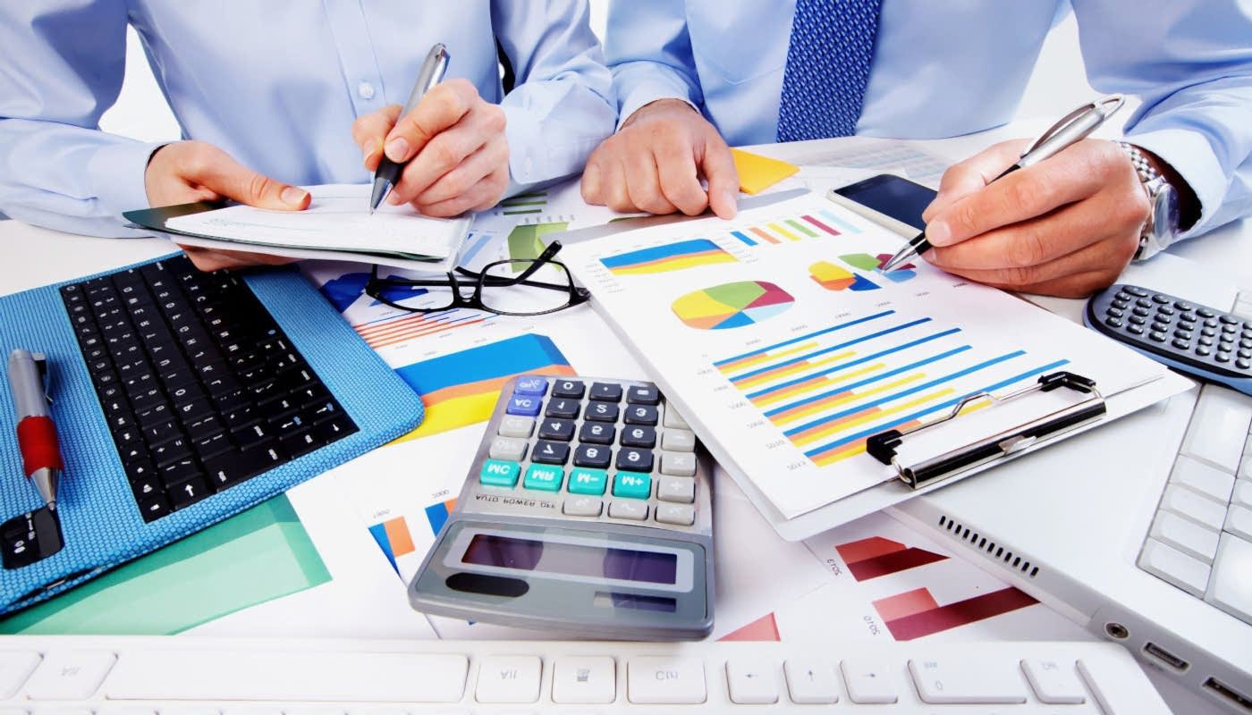 Mücbir sebep olmaksızın defter ve belgelerini incelemeye sunmayan mükellefe ibraz ödevini yerine getirmediğinden bahisle yapılan vergi ziyaı cezalı kdv tarhiyatına karşı açılan davada, defter ve belgeler mahkemeye sunulursa mahkemece dikkate alınabilir mi