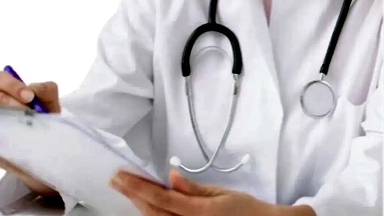 Üniversitelerin tıp fakültelerinde profesör olarak görev yapan, aynı zamanda mesai saatleri dışında serbest meslek faaliyetinde bulunan veya özel sağlık kuruluşlarında çalışmakta olanlara 'taban ödeme' yapılması mümkün müdür?