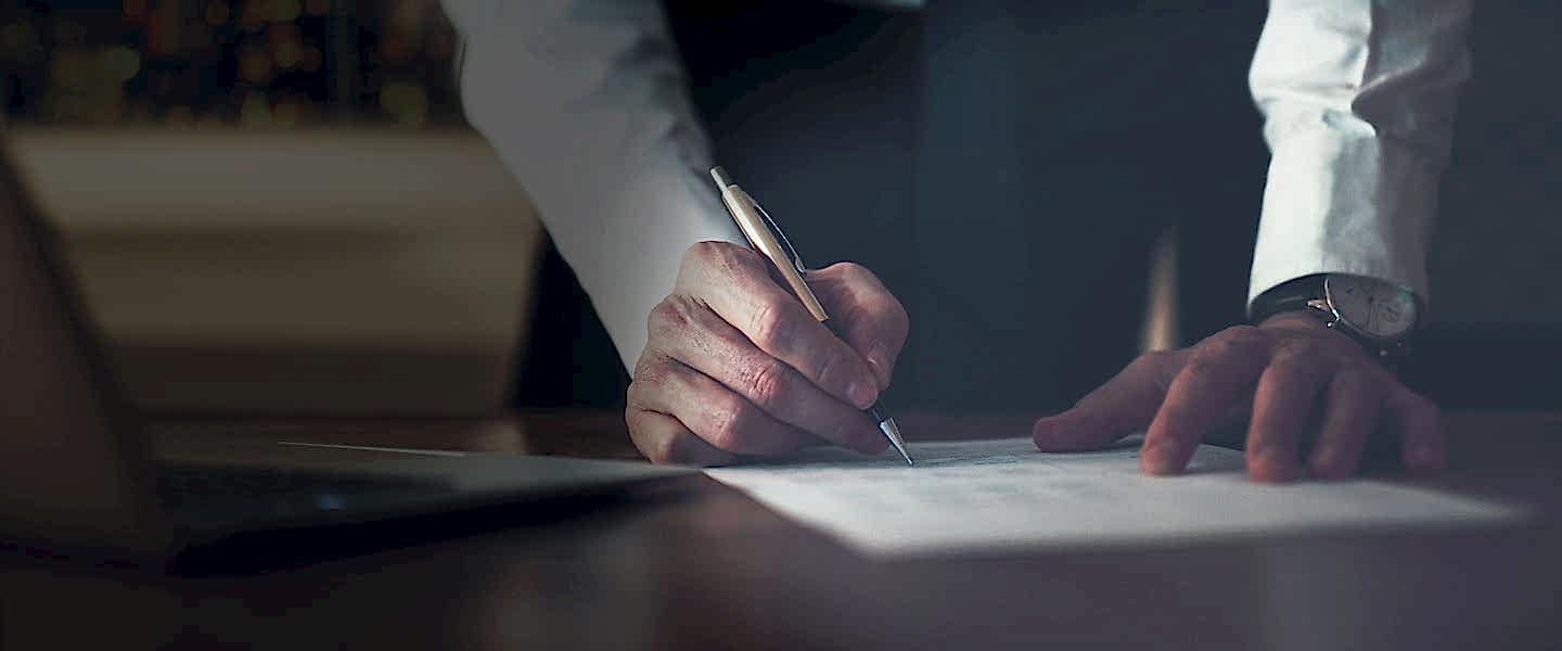 2547 sayılı Kanun'un 35. maddesi kapsamında mecburi hizmet yükümlülüğüne ilişkin taahhütname kapsamında doğan borç