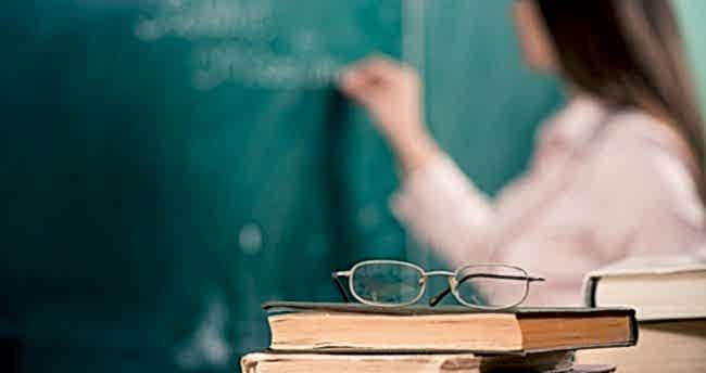 ÜCRETLİ ÖĞRETMENLİK YAPANLARA HAZIRLIK VE PLANLAMA EK DERS ÜCRETİ ÖDENMESİ GEREKİR Mİ?